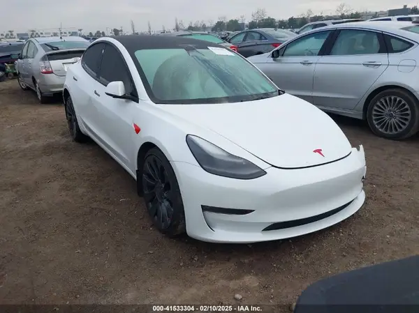 5YJ3E1EC2NF295330 2022 TESLA MODEL 3 - Image 1