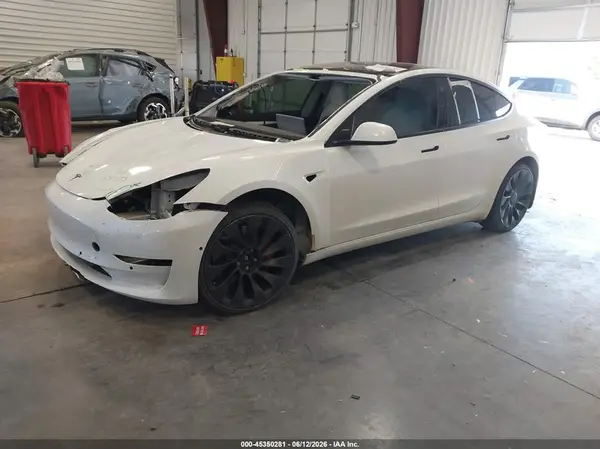 5YJ3E1EC2NF312563 2022 TESLA MODEL 3 - Image 2