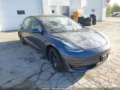 5YJ3E1EC2NF329475 2022 TESLA MODEL 3