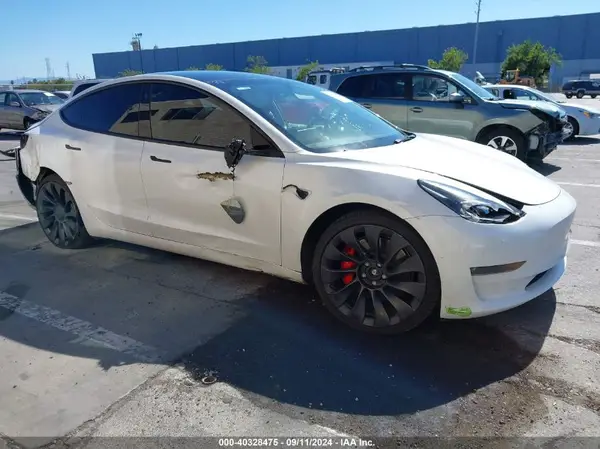5YJ3E1EC2NF354473 2022 TESLA MODEL 3 - Image 1