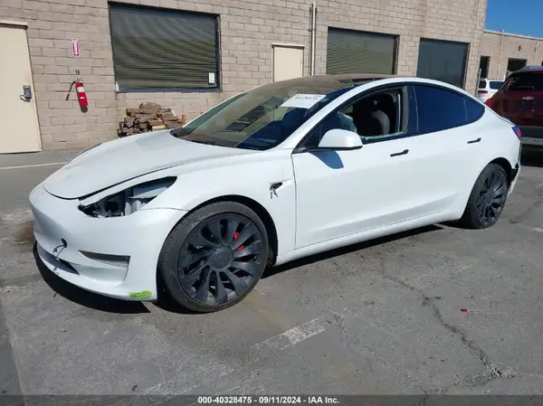 5YJ3E1EC2NF354473 2022 TESLA MODEL 3 - Image 2