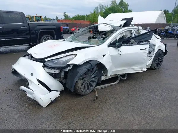 5YJ3E1EC2NF355641 2022 TESLA MODEL 3 - Image 2