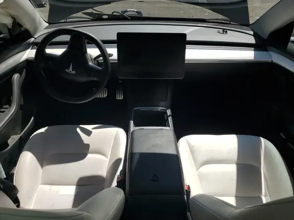 5YJ3E1EC2NF357809 2022 TESLA MODEL 3 - Image 8