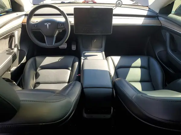 5YJ3E1EC2PF398914 2023 TESLA MODEL 3 - Image 8