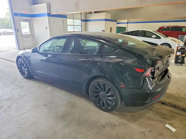 5YJ3E1EC2PF468332 2023 TESLA MODEL 3 - Image 2