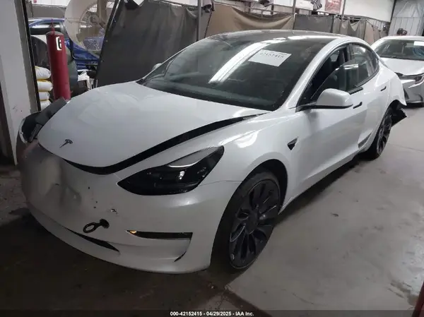 5YJ3E1EC2PF497118 2023 TESLA MODEL 3 - Image 2