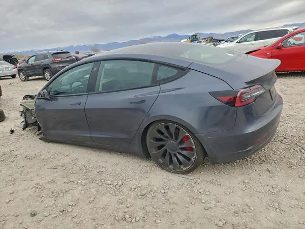 5YJ3E1EC2PF503497 2023 TESLA MODEL 3 - Image 2