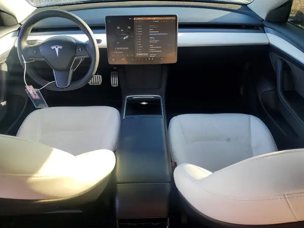 5YJ3E1EC2PF517352 2023 TESLA MODEL 3 - Image 8