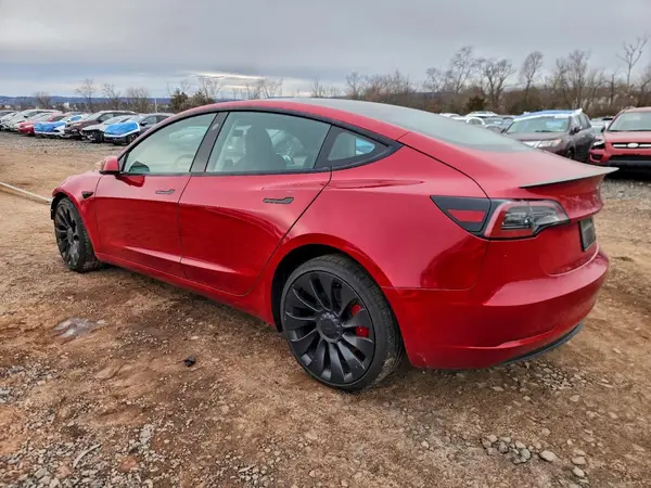 5YJ3E1EC2PF546964 2023 TESLA MODEL 3 - Image 2