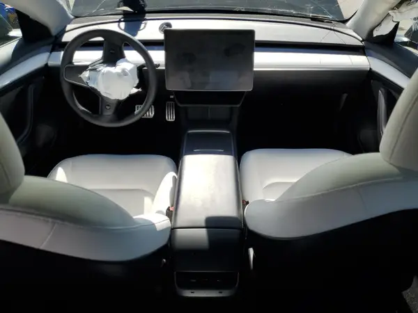 5YJ3E1EC2PF562968 2023 TESLA MODEL 3 - Image 8