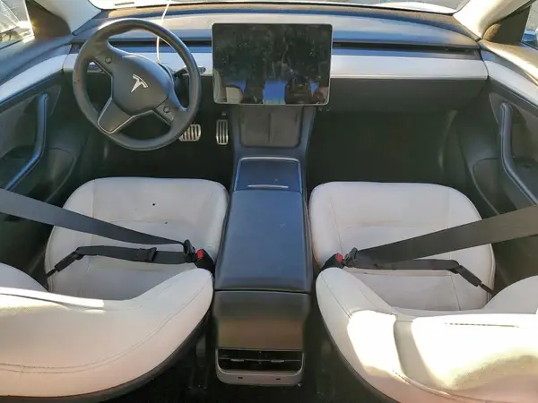 5YJ3E1EC2PF576577 2023 TESLA MODEL 3 - Image 8
