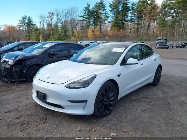 5YJ3E1EC2PF577213 2023 TESLA MODEL 3 - Image 2