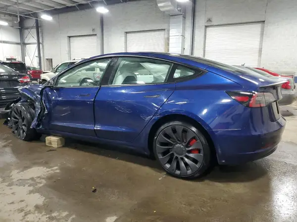 5YJ3E1EC2PF611151 2023 TESLA MODEL 3 - Image 2