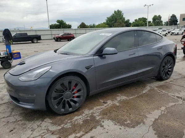 5YJ3E1EC2PF652377 2023 TESLA MODEL 3 - Image 1