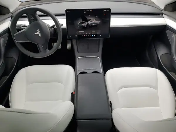 5YJ3E1EC2PF652377 2023 TESLA MODEL 3 - Image 8
