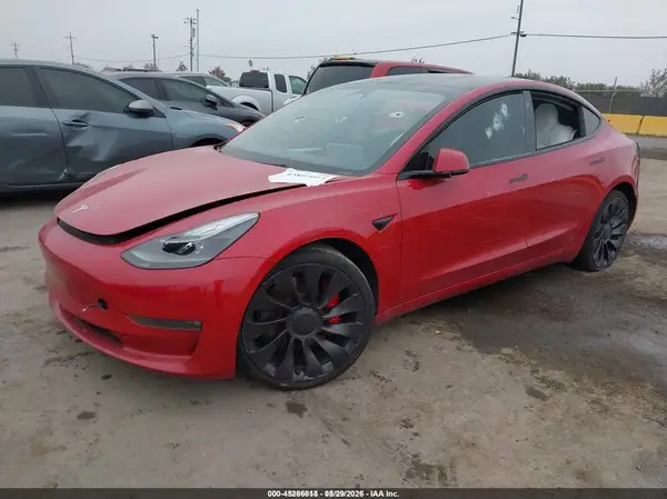 5YJ3E1EC2PF661838 2023 TESLA MODEL 3 - Image 2
