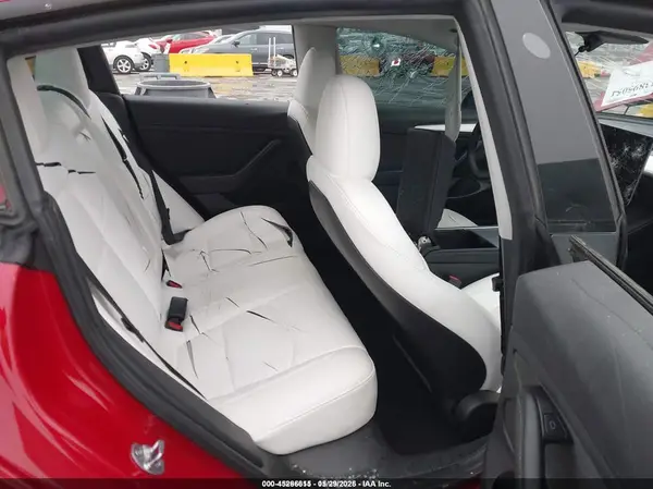 5YJ3E1EC2PF661838 2023 TESLA MODEL 3 - Image 8