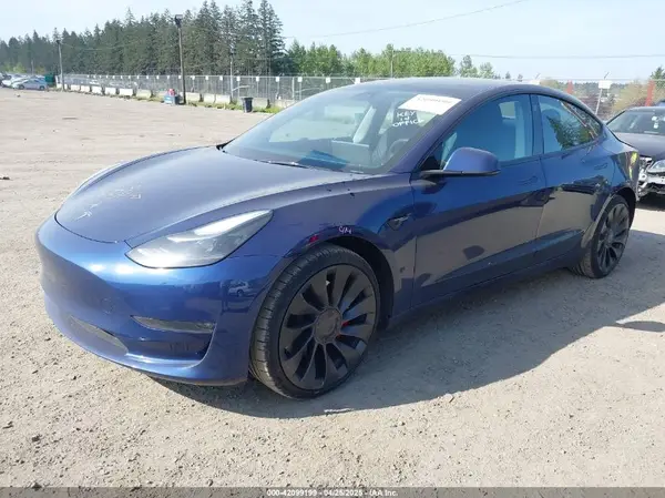 5YJ3E1EC2PF679613 2023 TESLA MODEL 3 - Image 2
