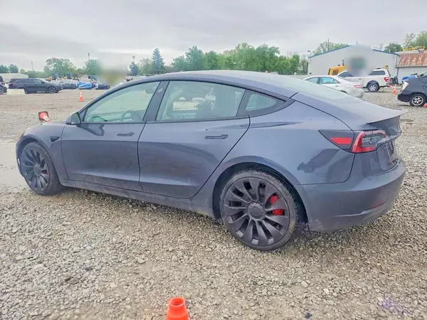 5YJ3E1EC2PF686514 2023 TESLA MODEL 3 - Image 2