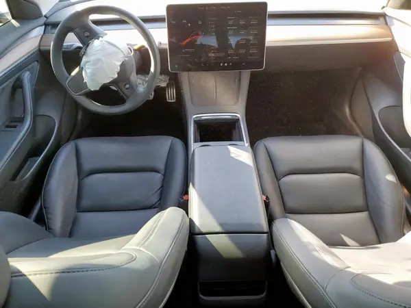 5YJ3E1EC2PF692085 2023 TESLA MODEL 3 - Image 8