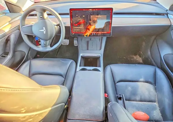 5YJ3E1EC2PF706888 2023 TESLA MODEL 3 - Image 8