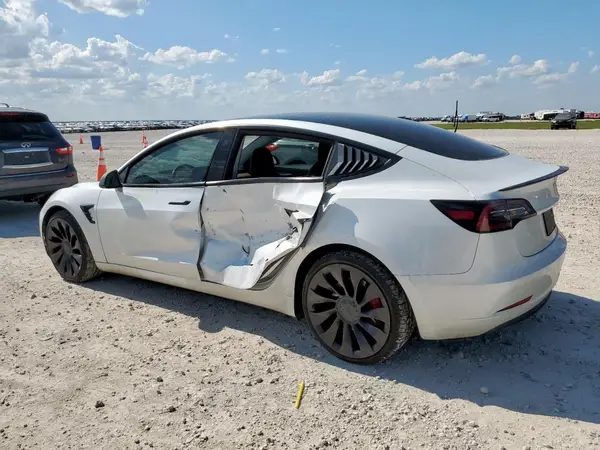 5YJ3E1EC2PF708351 2023 TESLA MODEL 3 - Image 2