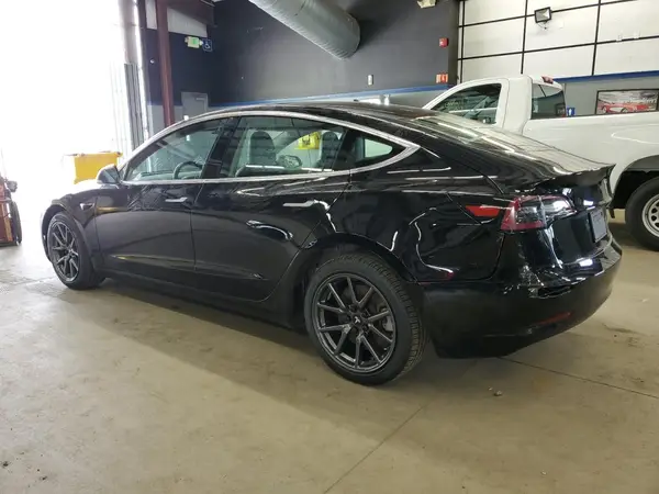 5YJ3E1EC3LF601366 2020 TESLA MODEL 3 - Image 2
