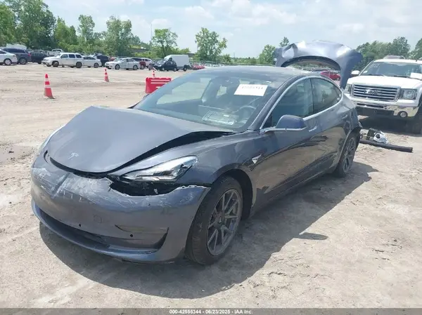5YJ3E1EC3LF601710 2020 TESLA MODEL 3 - Image 2