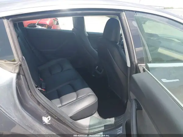 5YJ3E1EC3LF601710 2020 TESLA MODEL 3 - Image 8