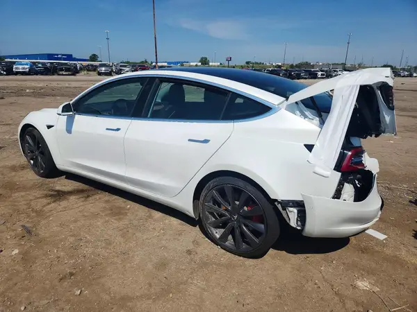 5YJ3E1EC3LF603246 2020 TESLA MODEL 3 - Image 2