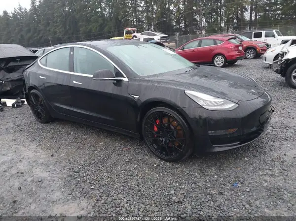 5YJ3E1EC3LF623433 2020 TESLA MODEL 3 - Image 1