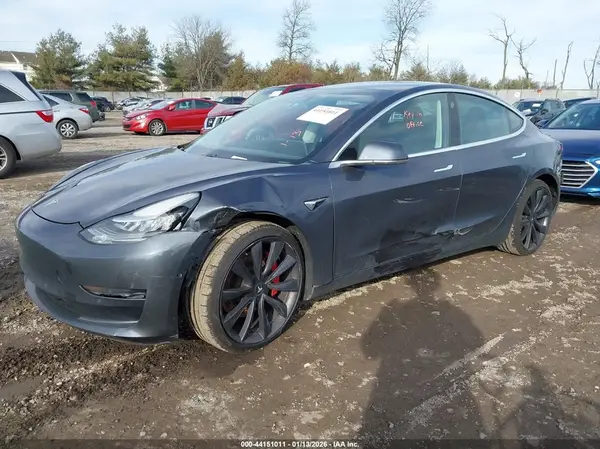 5YJ3E1EC3LF623674 2020 TESLA MODEL 3 - Image 2