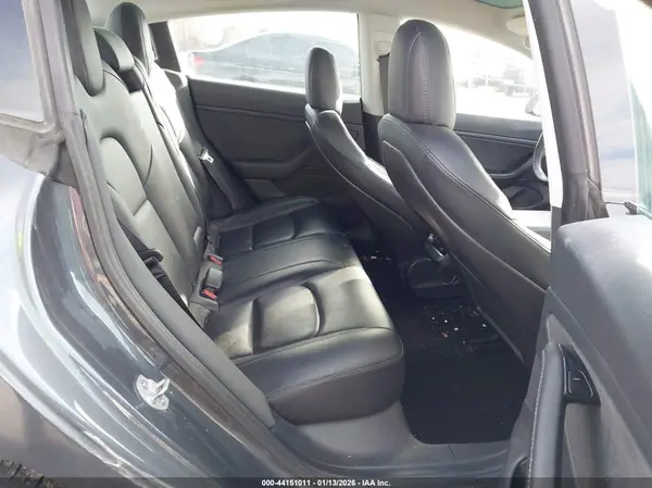 5YJ3E1EC3LF623674 2020 TESLA MODEL 3 - Image 8