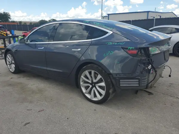 5YJ3E1EC3LF627160 2020 TESLA MODEL 3 - Image 2