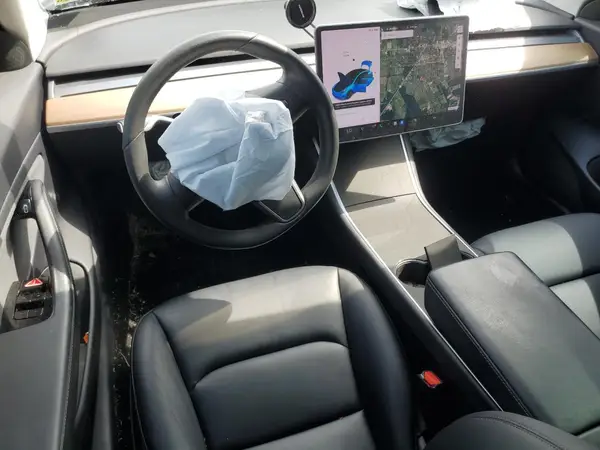 5YJ3E1EC3LF641415 2020 TESLA MODEL 3 - Image 8