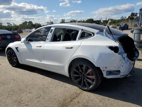 5YJ3E1EC3LF642001 2020 TESLA MODEL 3 - Image 2
