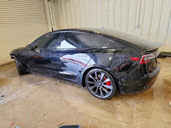 5YJ3E1EC3LF713052 2020 TESLA MODEL 3 - Image 2