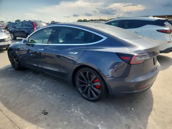 5YJ3E1EC3LF796210 2020 TESLA MODEL 3 - Image 2