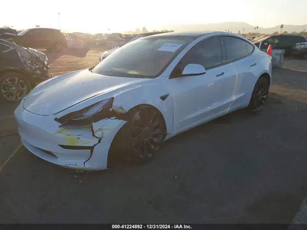 5YJ3E1EC3MF000881 2021 TESLA MODEL 3 - Image 2