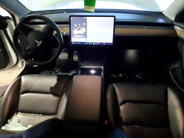 5YJ3E1EC3MF025781 2021 TESLA MODEL 3 - Image 8
