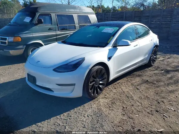5YJ3E1EC3MF027725 2021 TESLA MODEL 3 - Image 2