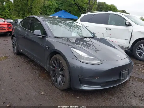 5YJ3E1EC3MF056187 2021 TESLA MODEL 3 - Image 1