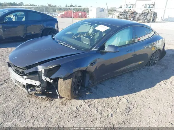 5YJ3E1EC3MF990558 2021 TESLA MODEL 3 - Image 2
