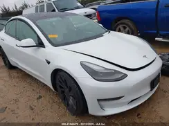 5YJ3E1EC3MF995632 2021 TESLA MODEL 3