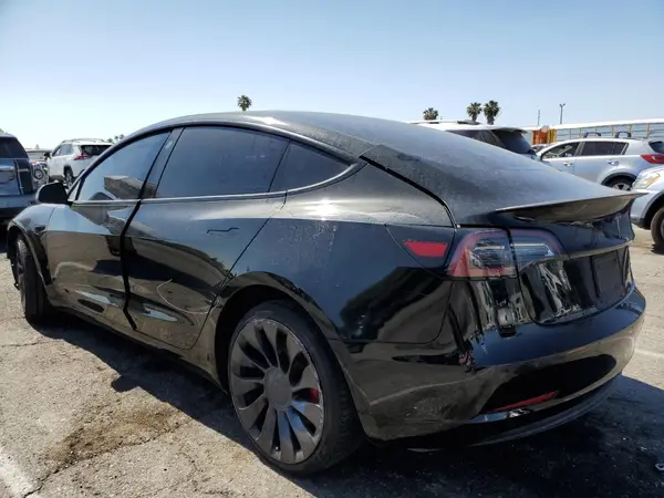5YJ3E1EC3MF996652 2021 TESLA MODEL 3 - Image 2
