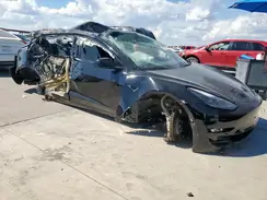 5YJ3E1EC3NF106880 2022 TESLA MODEL 3