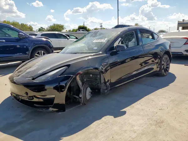 5YJ3E1EC3NF106880 2022 TESLA MODEL 3 - Image 2