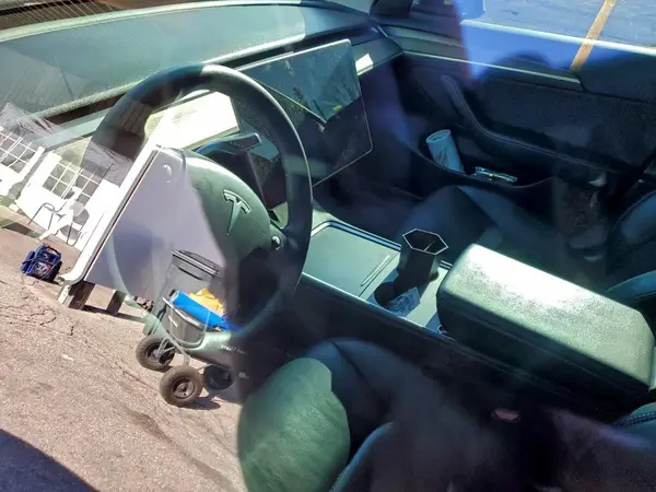 5YJ3E1EC3NF117796 2022 TESLA MODEL 3 - Image 8