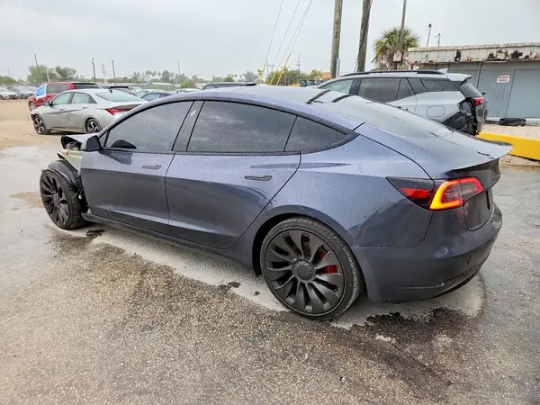 5YJ3E1EC3NF195950 2022 TESLA MODEL 3 - Image 2