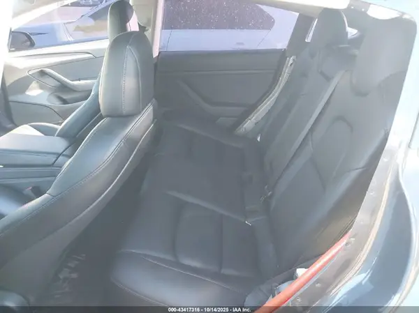 5YJ3E1EC3NF203044 2022 TESLA MODEL 3 - Image 8